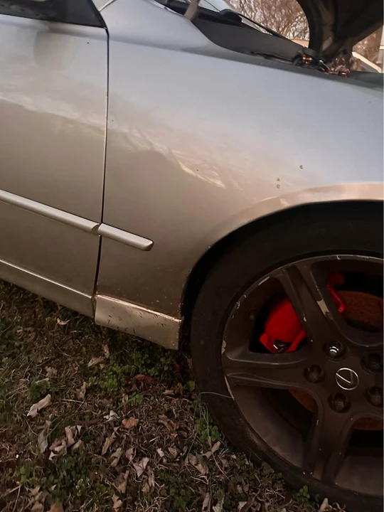 2001 Lexus IS 1st Gen - Image 4 of 10