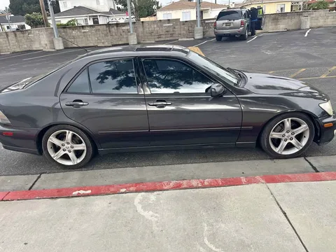 2001 Lexus IS 300