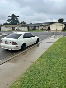 2001 Lexus IS 300 Sedan