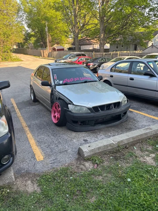 2001 Lexus IS 1st Gen - Image 6 of 6