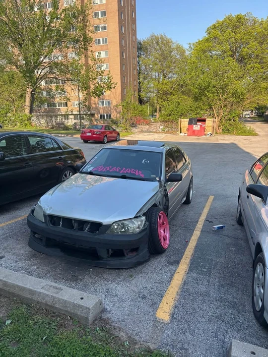 2001 Lexus IS 1st Gen - Image 5 of 6