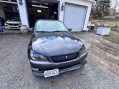 2001 Lexus IS 300 Sedan 4D
