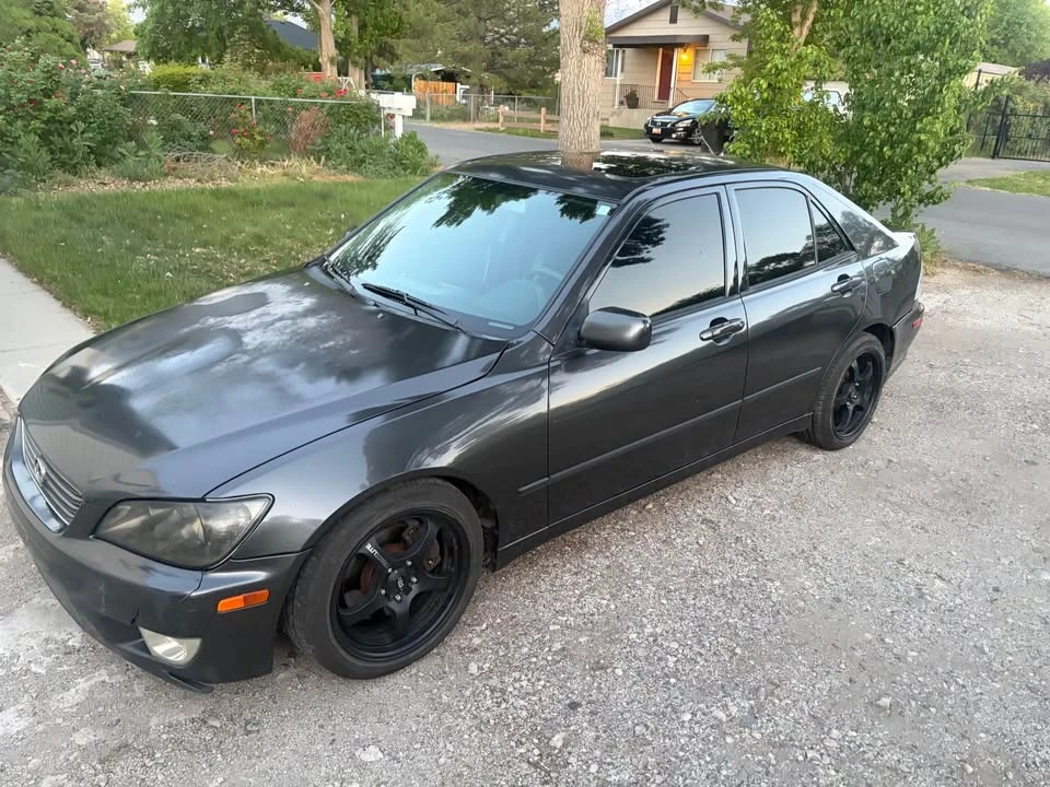 2001 Lexus IS 1st Gen - Image 3 of 9