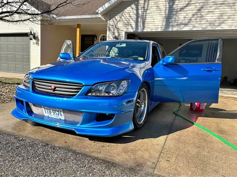 2001 Lexus IS 300 Sedan