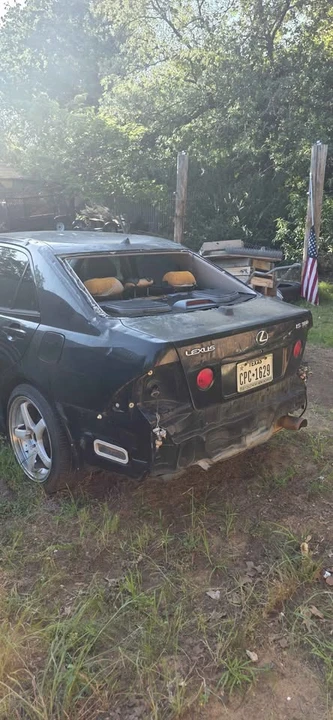 2001 Lexus IS 1st Gen - Image 6 of 12