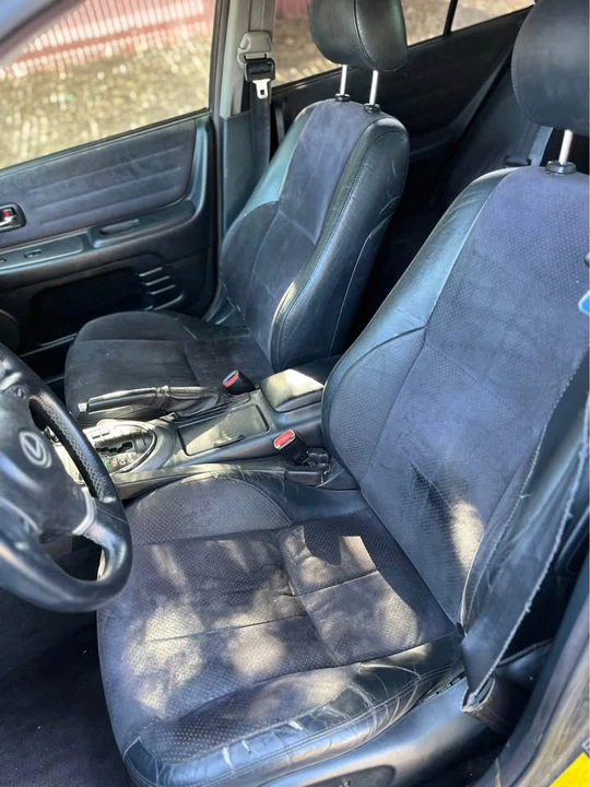 2001 Lexus IS 1st Gen - Image 5 of 6