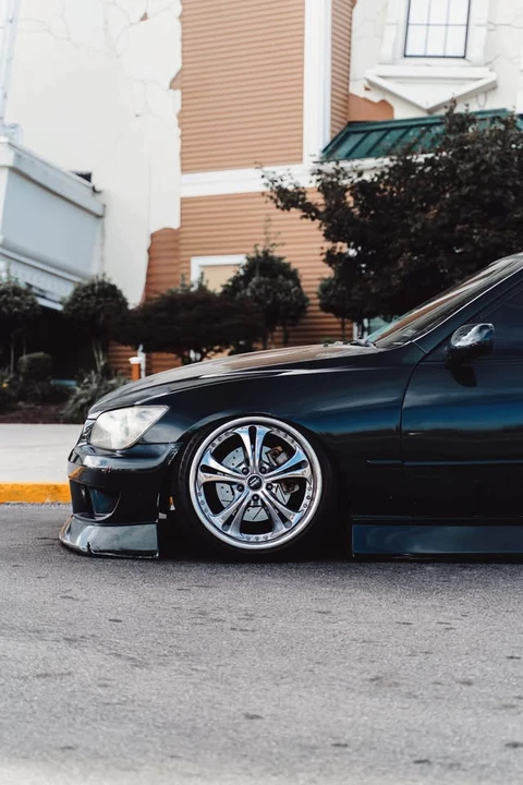 2001 Lexus IS 1st Gen - Image 6 of 7