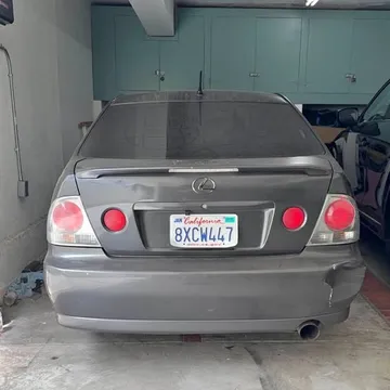 2001 Lexus IS 300