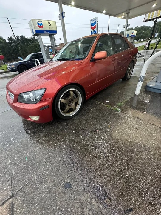 2001 Lexus IS 1st Gen - Image 5 of 18