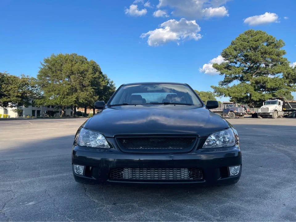 2001 Lexus IS 1st Gen - Image 8 of 10