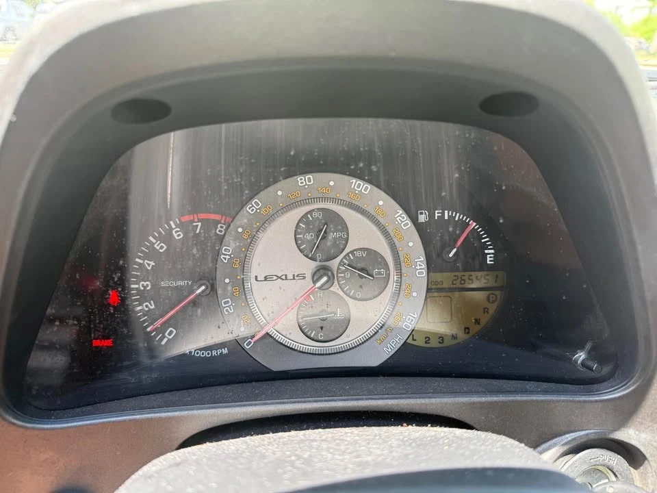 2001 Lexus IS 1st Gen - Image 4 of 5