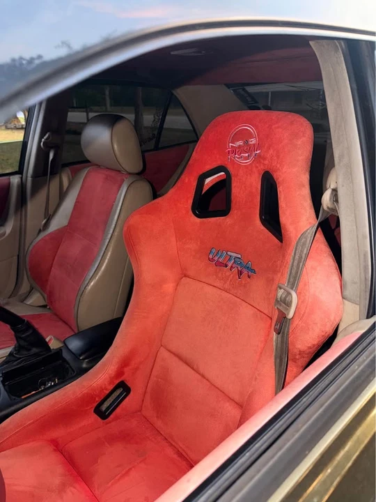 2001 Lexus IS 1st Gen - Image 11 of 17