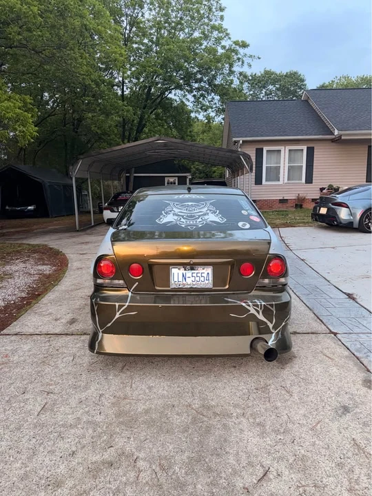 2001 Lexus IS 1st Gen - Image 8 of 17