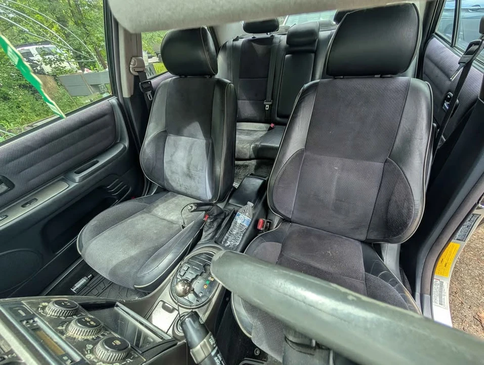 2001 Lexus IS 1st Gen - Image 11 of 15