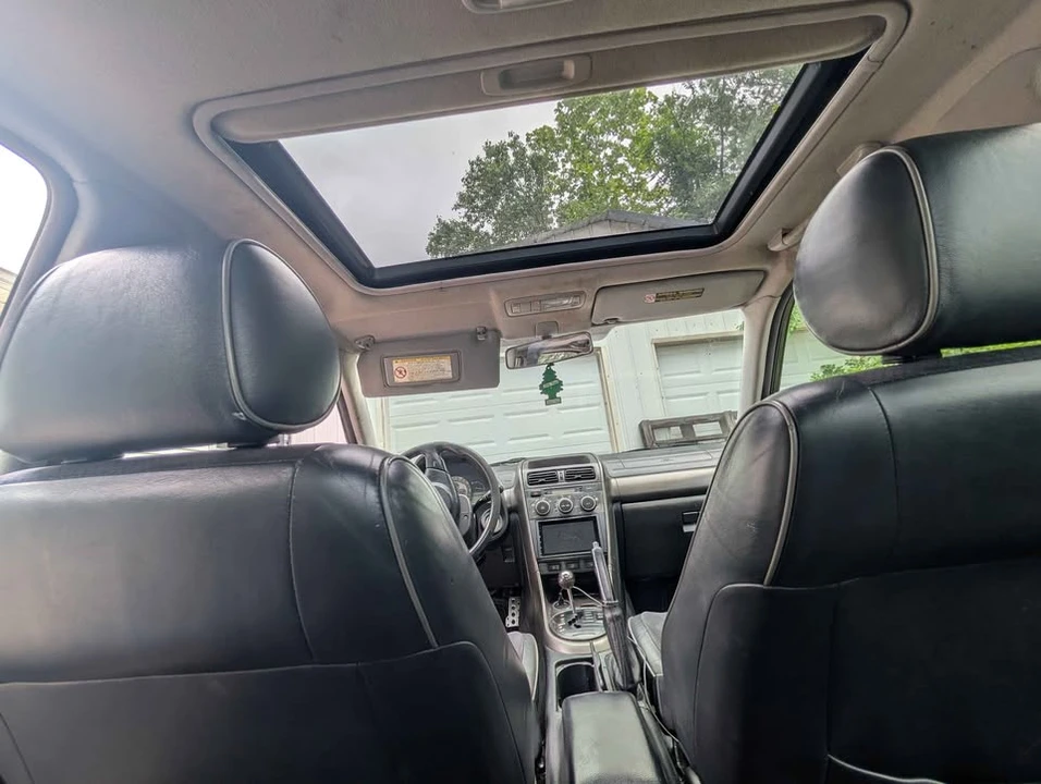 2001 Lexus IS 1st Gen - Image 8 of 15