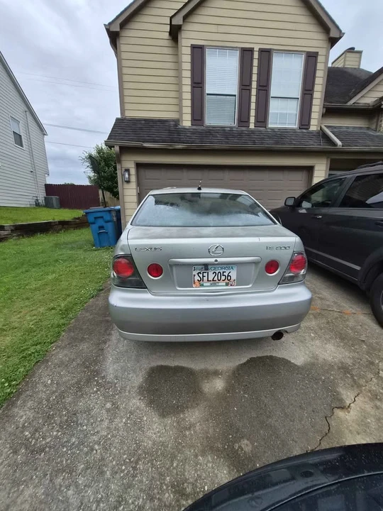 2001 Lexus IS 1st Gen - Image 4 of 10