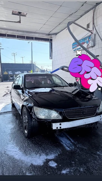 2001 Lexus IS 1st Gen - Image 4 of 4