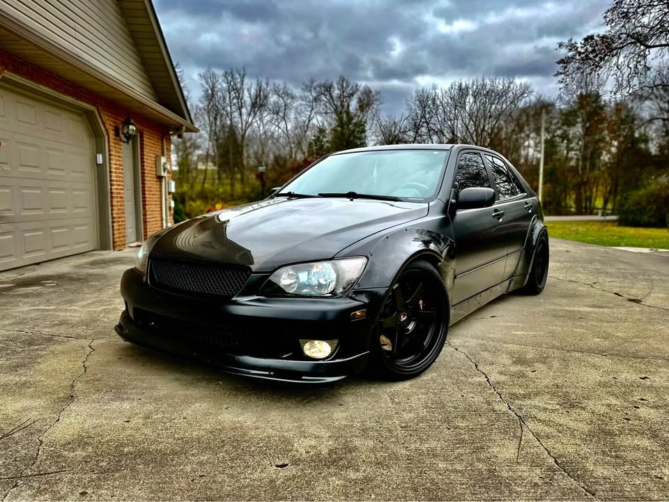 2001 Lexus IS 1st Gen - Image 3 of 15