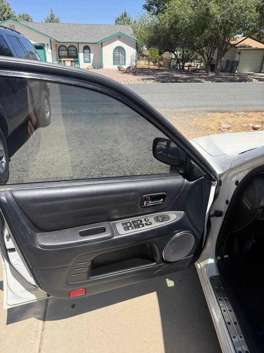 2001 Lexus IS 1st Gen - Image 6 of 9