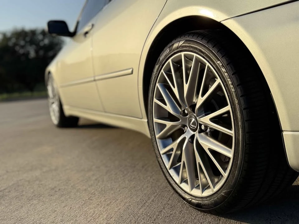 2001 Lexus IS 1st Gen - Image 3 of 19