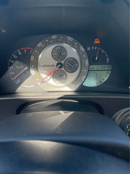 2001 Lexus IS 1st Gen - Image 2 of 5