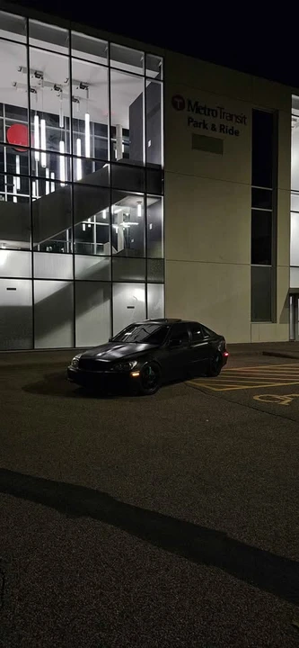 2001 Lexus IS 1st Gen - Image 8 of 20