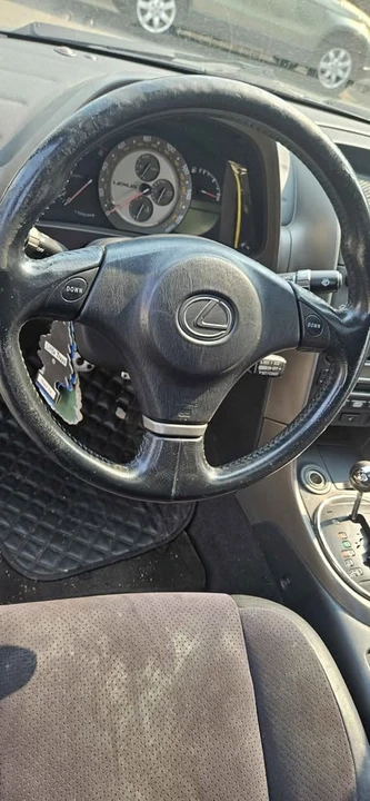 2001 Lexus IS 1st Gen - Image 16 of 20