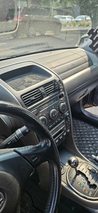 2001 Lexus IS 1st Gen - Image 19 of 20