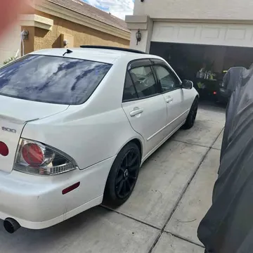 2001 Lexus IS 300 Sedan 4D