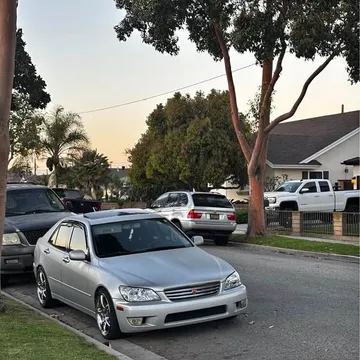 2001 Lexus IS 300 Sedan