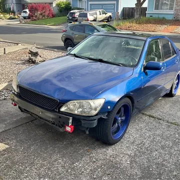 2001 Lexus IS 300