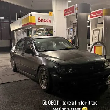 2001 Lexus IS 300 Sedan 4D
