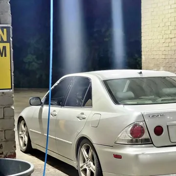 2001 Lexus IS 300 Sedan 4D