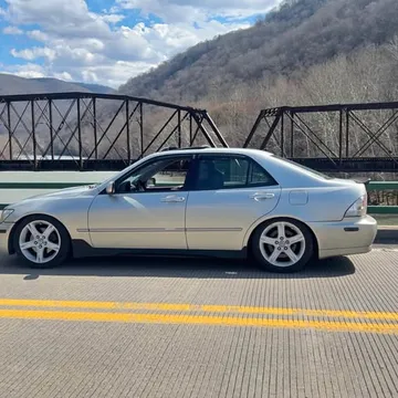 2001 Lexus IS 300