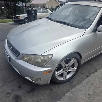 2001 Lexus IS 300 Sedan