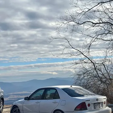 2001 Lexus IS 300 Sedan 4D