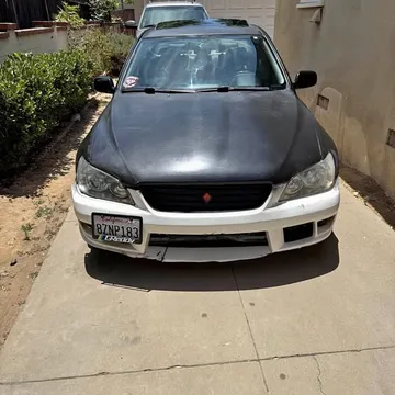 2001 Lexus IS 300 Sedan 4D