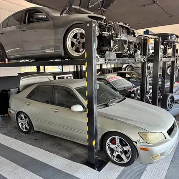 2001 Lexus IS 300 Sedan