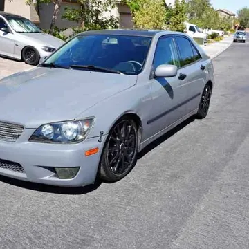 2001 Lexus IS 300 Sedan 4D
