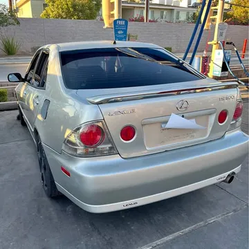 2001 Lexus IS 300 Sedan 4D