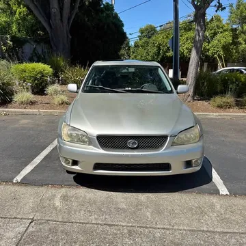 2001 Lexus IS 300 Sedan 4D