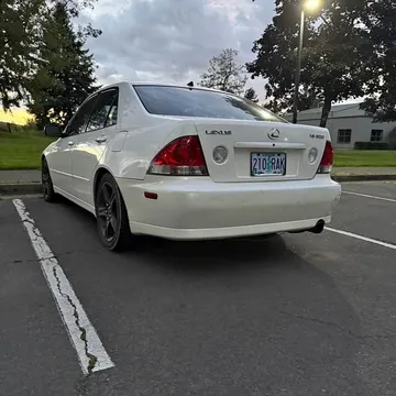 2001 Lexus IS 300 Sedan