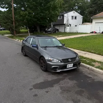 2001 Lexus IS 300 Sedan 4D