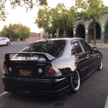 2001 Lexus IS 300 Sedan