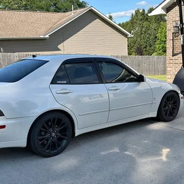 2001 Lexus IS 300 Sedan 4D