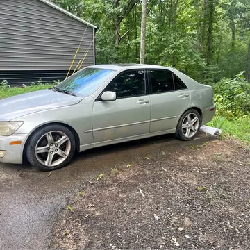2001 Lexus IS 300 Sedan 4D