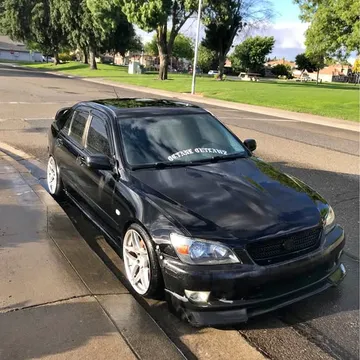 2001 Lexus IS 300 Sedan 4D