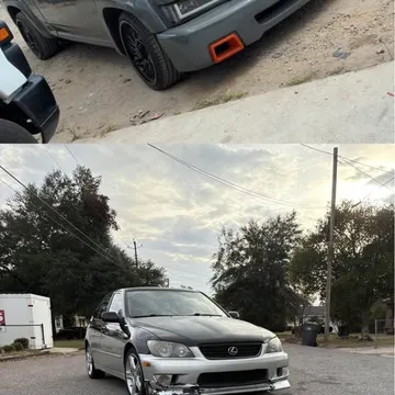 2001 Lexus IS 300 Sedan 4D
