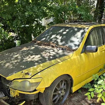2001 Lexus IS 300 Sedan