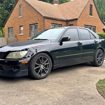 2001 Lexus IS 300 Sedan 4D